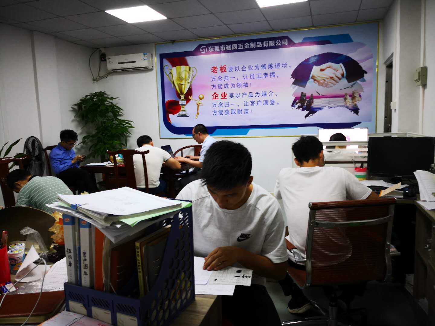 1558613205732916.jpg 微信图片_20190523200640.jpg